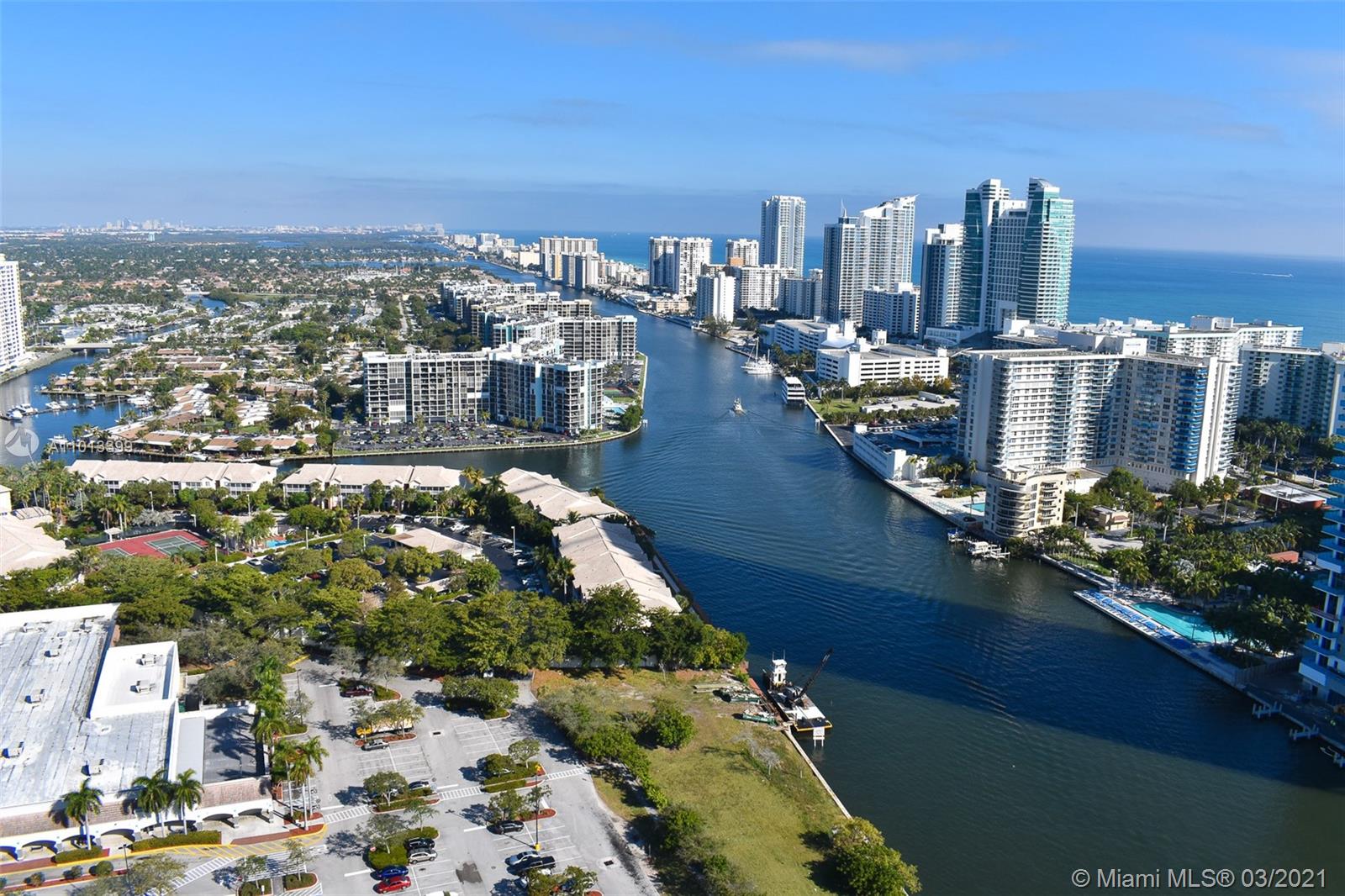BEACHWALK CONDOMINIUM - Residential