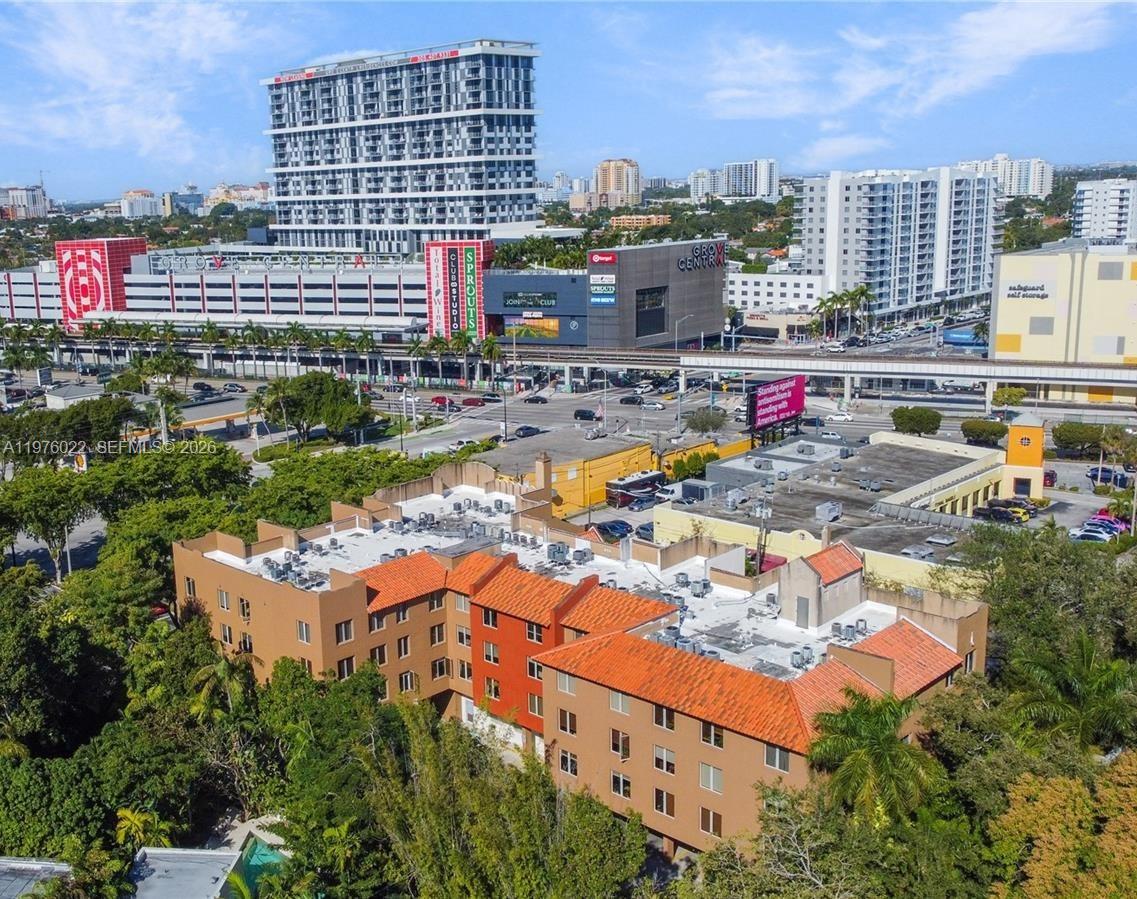 DIXIE GROVE RESIDENCES CO - Residential