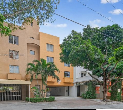 2630 SW 28th St 51 Miami FL 33133