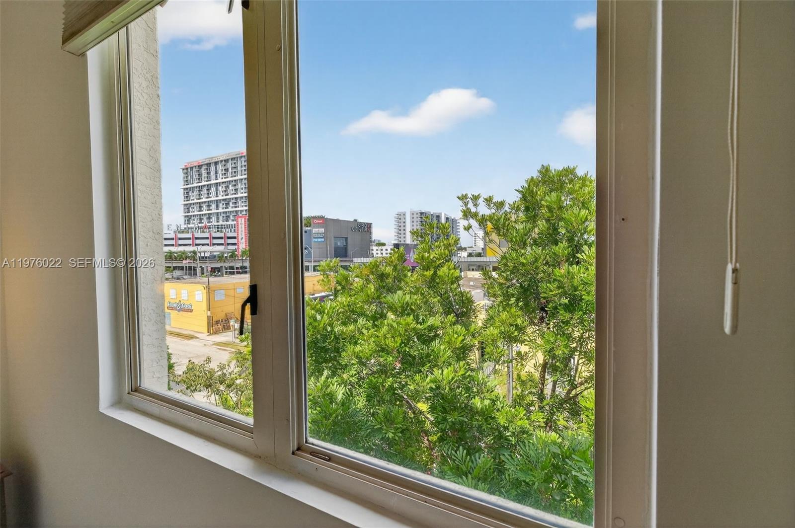 DIXIE GROVE RESIDENCES CO - Residential