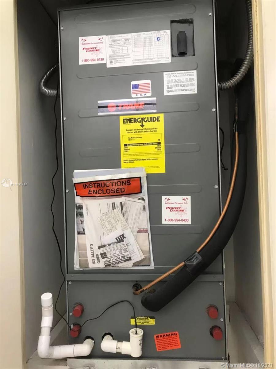 MANORS OF INVERRARY - Residential