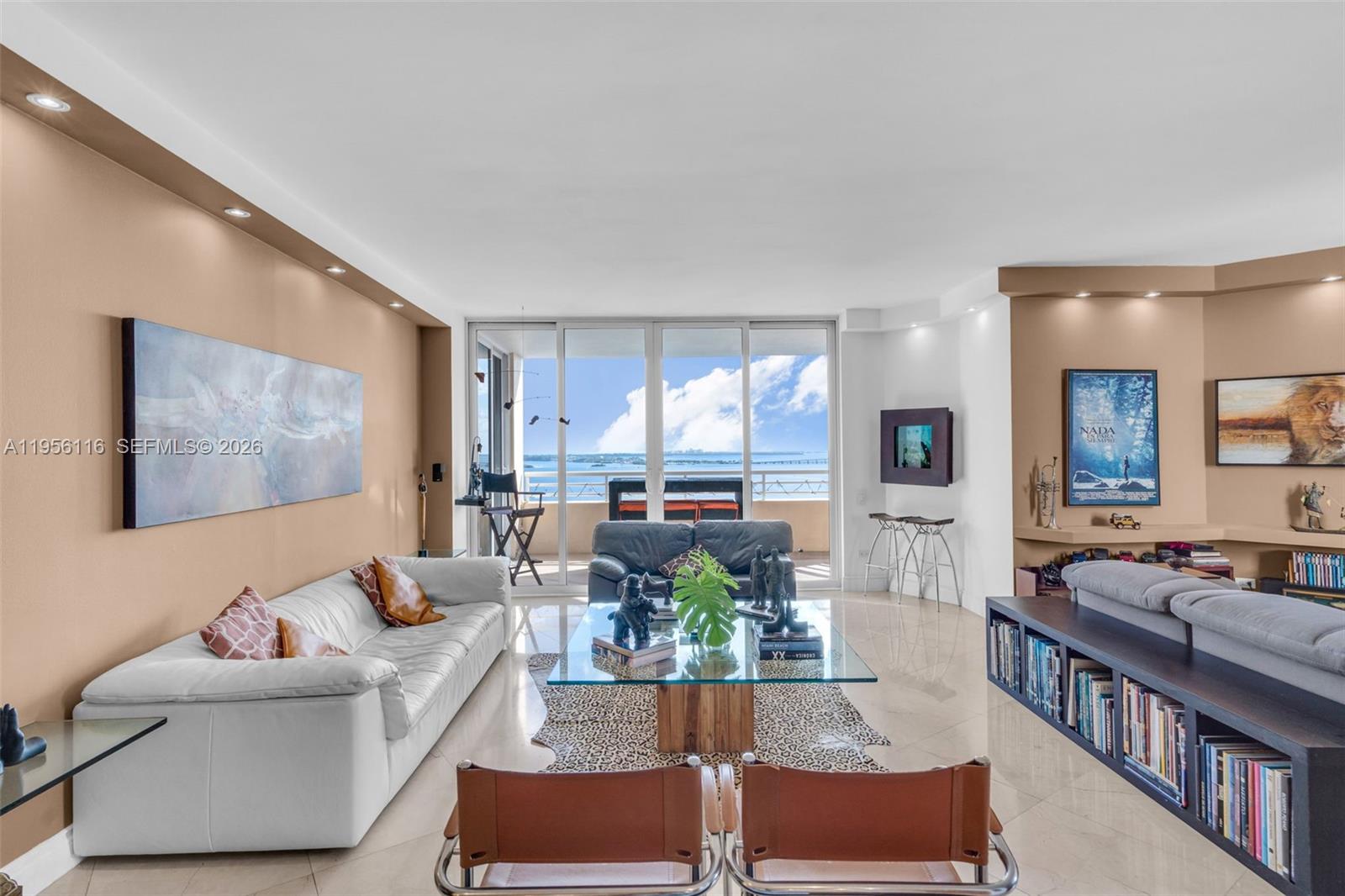 808 Brickell Key Dr 1808
