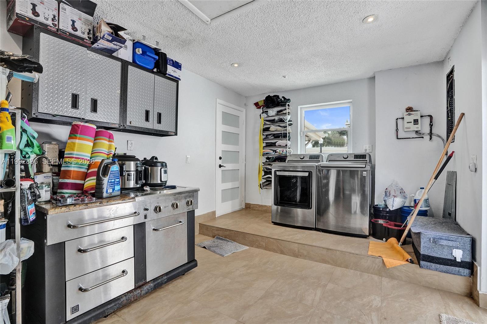WINSTON PARK UNIT 1 - Residential