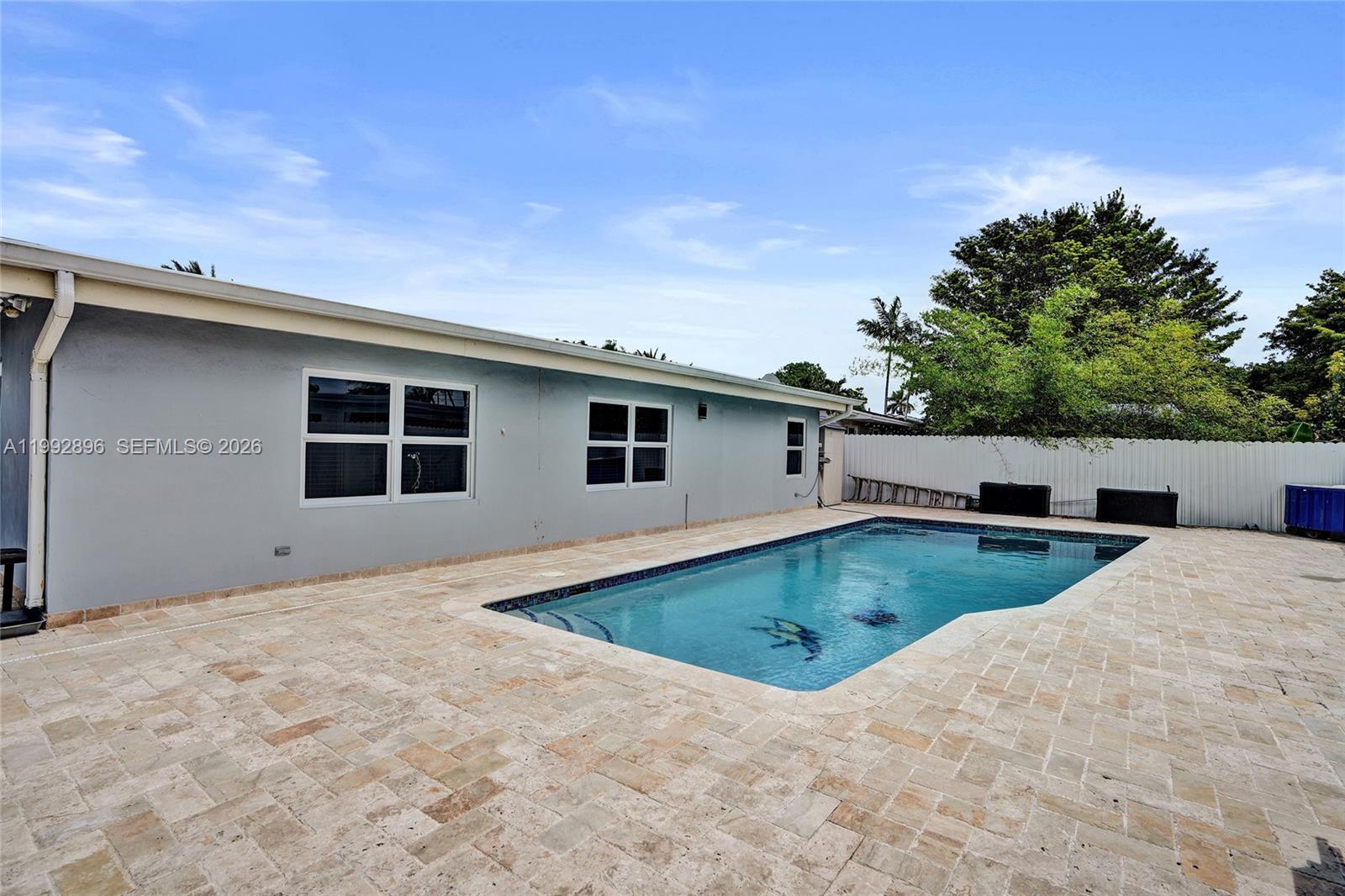WINSTON PARK UNIT 1 - Residential