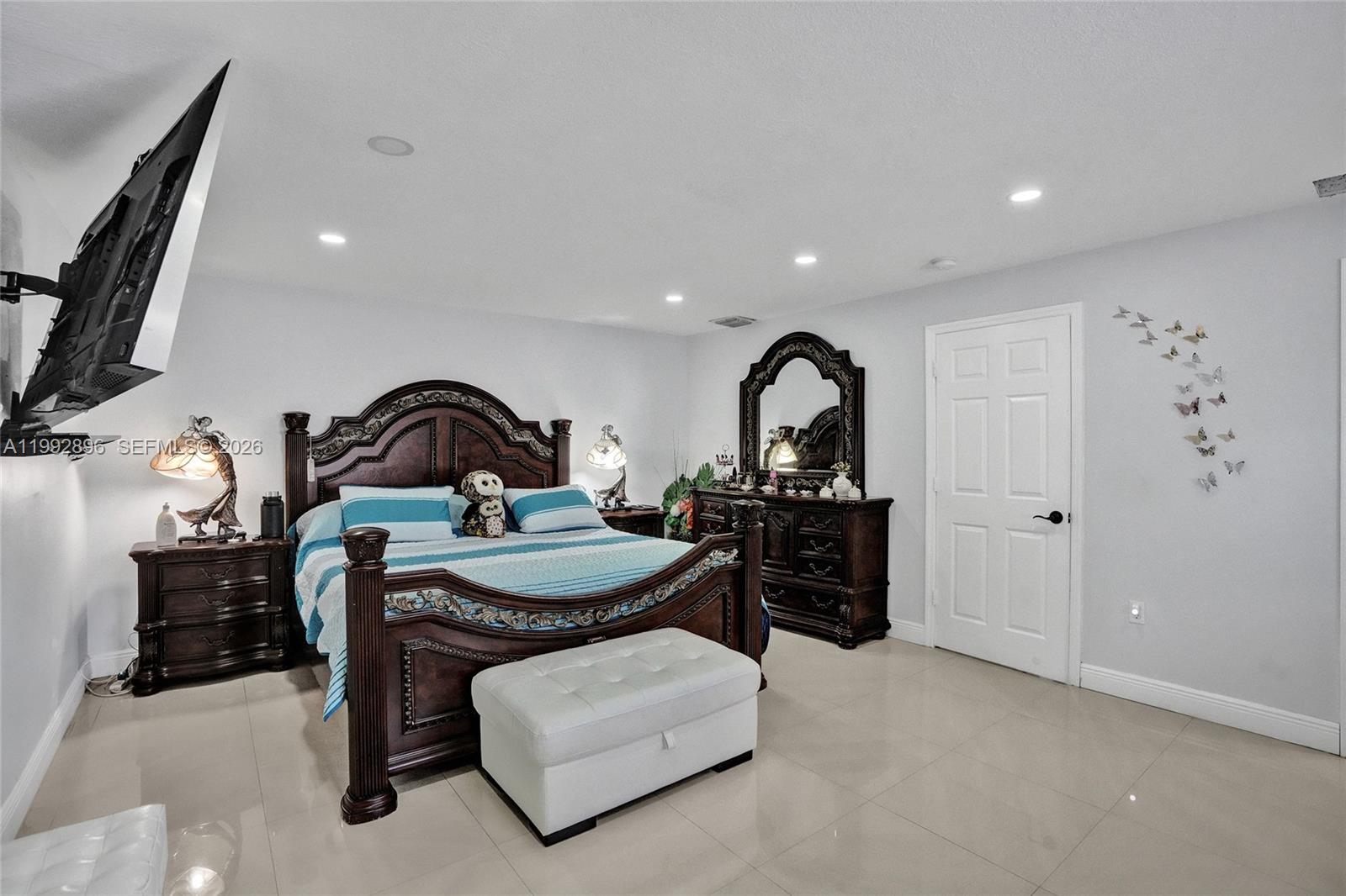 WINSTON PARK UNIT 1 - Residential