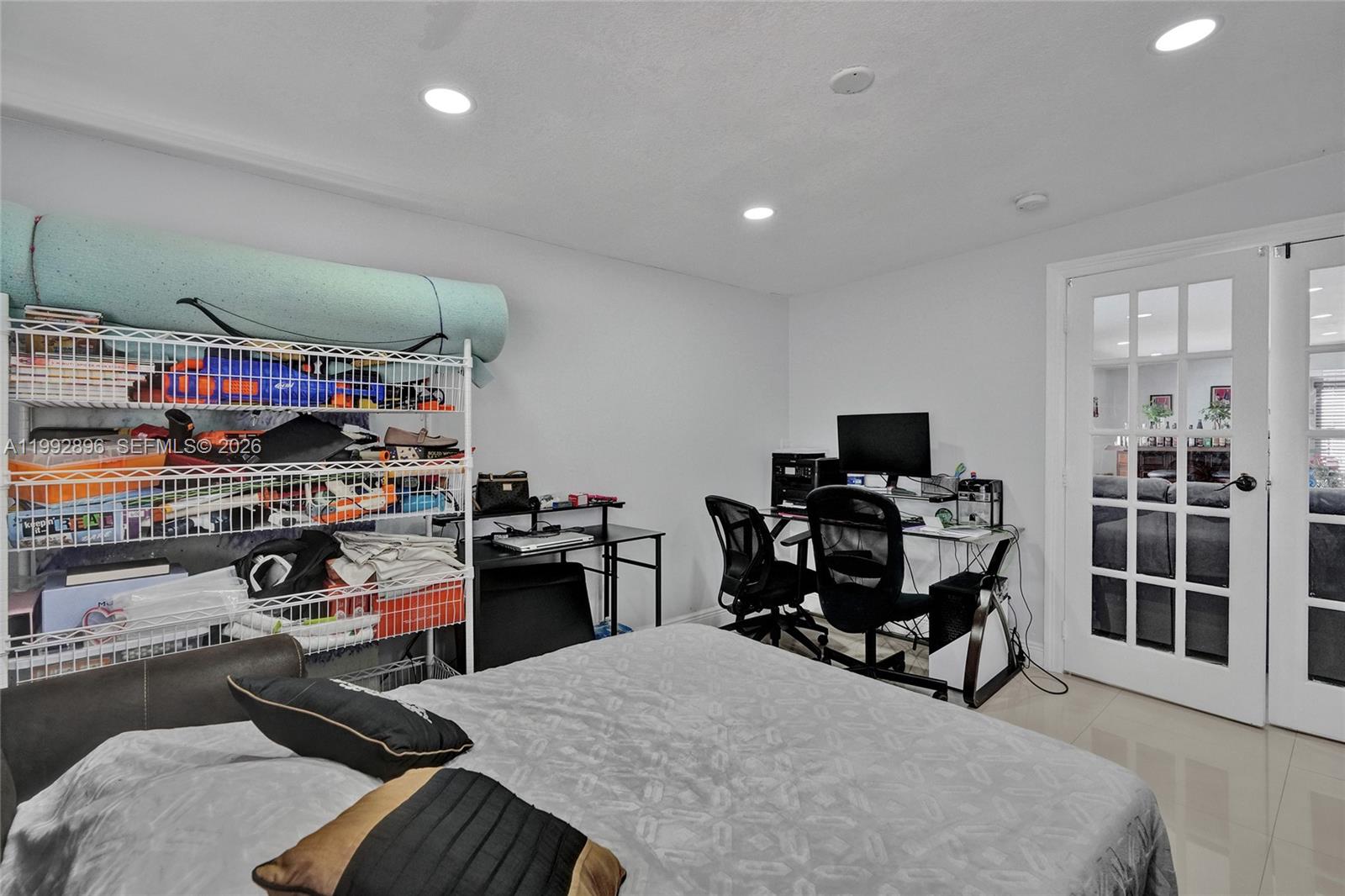 WINSTON PARK UNIT 1 - Residential