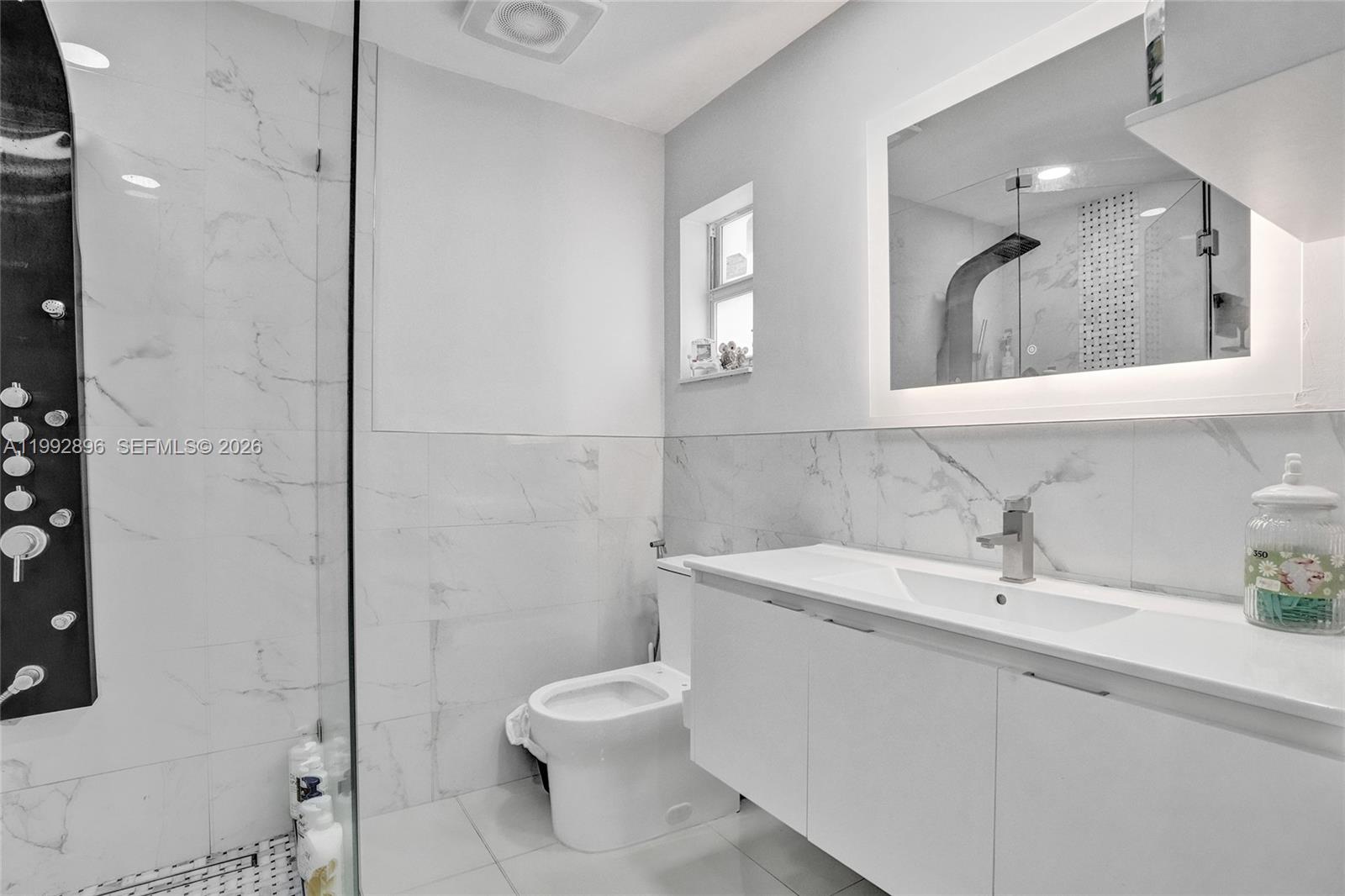 WINSTON PARK UNIT 1 - Residential