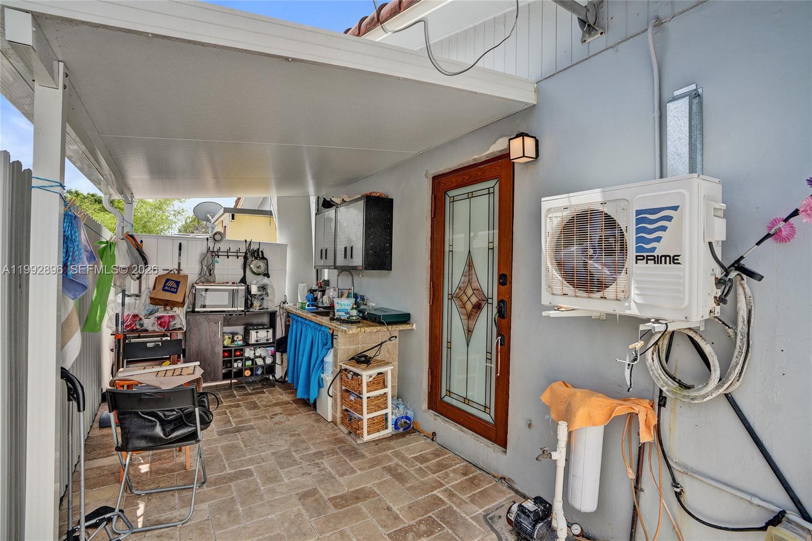 WINSTON PARK UNIT 1 - Residential