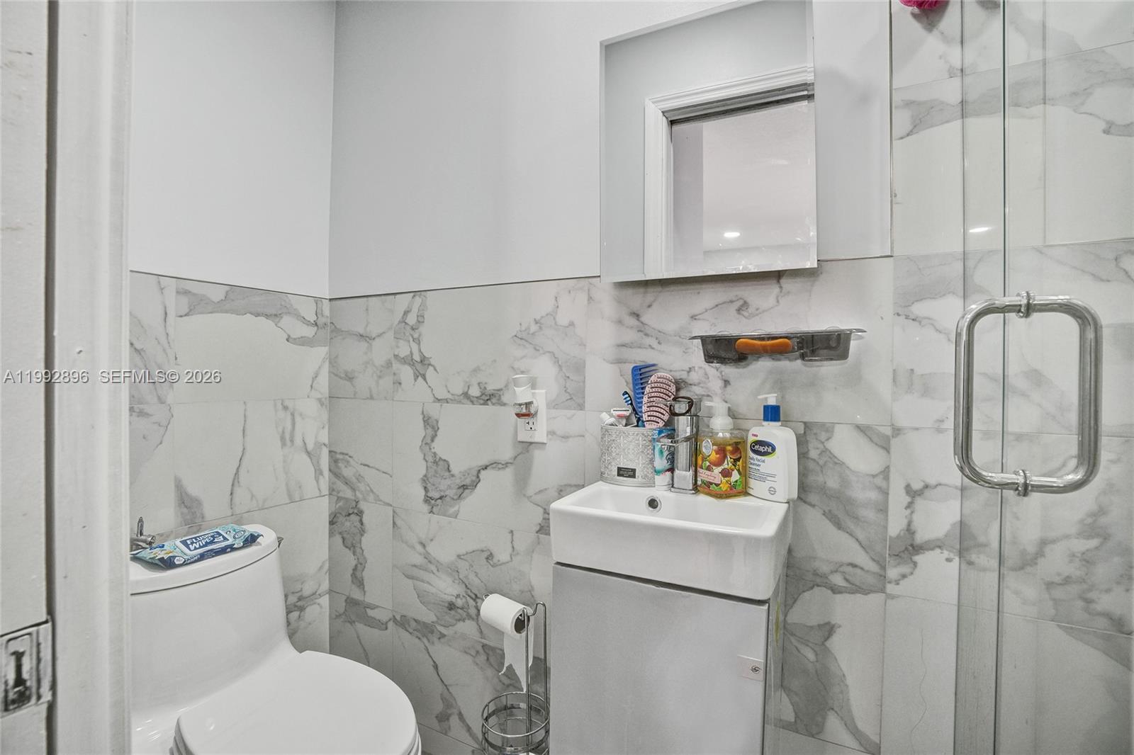 WINSTON PARK UNIT 1 - Residential