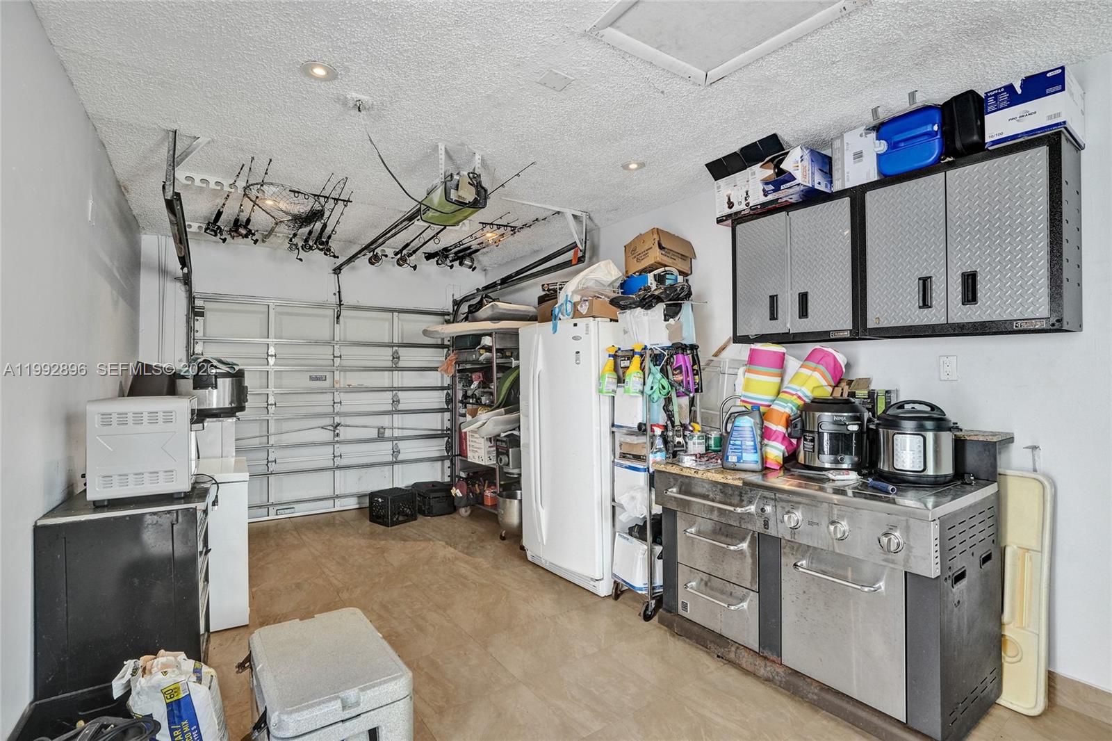 WINSTON PARK UNIT 1 - Residential