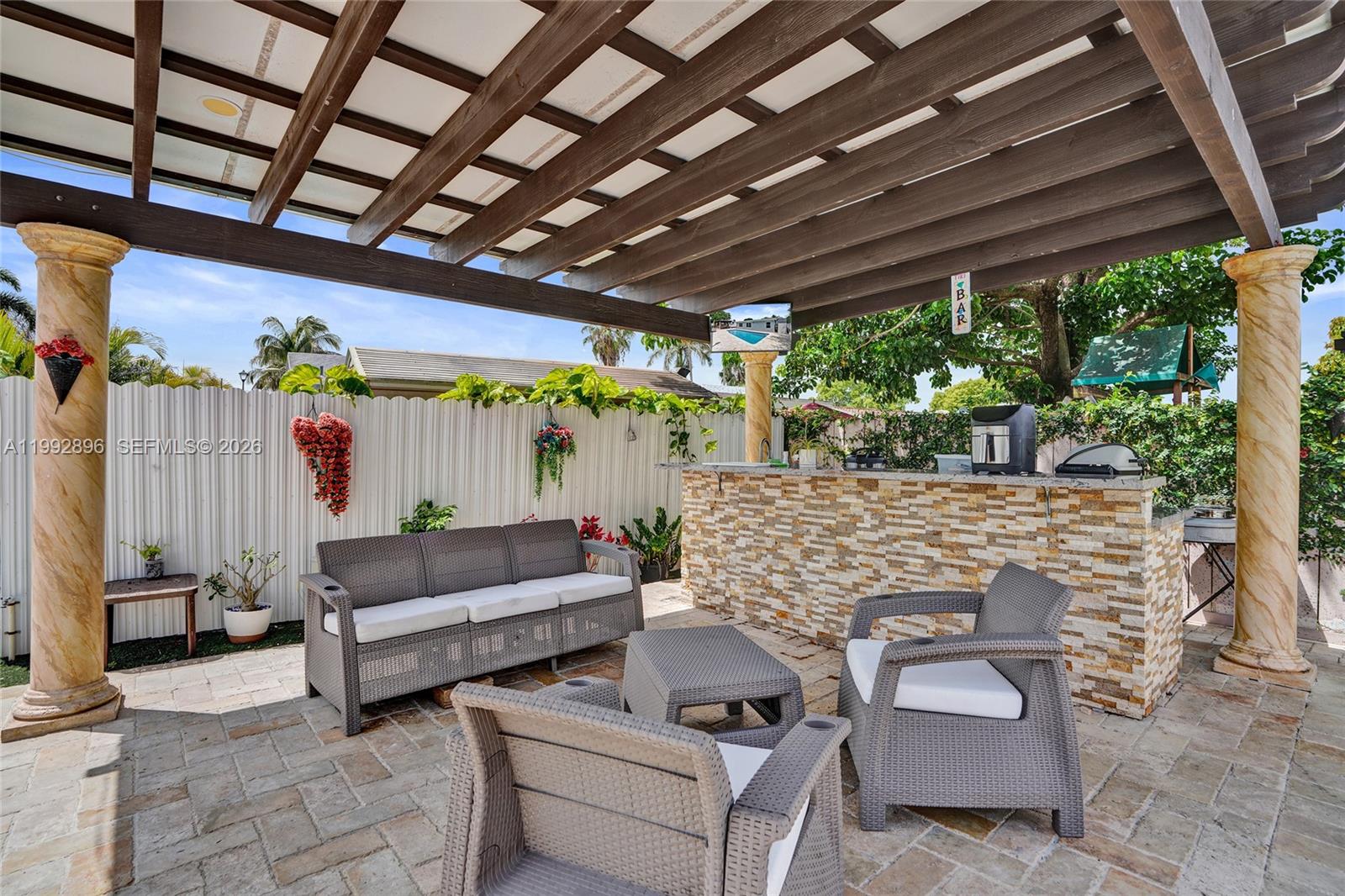 WINSTON PARK UNIT 1 - Residential