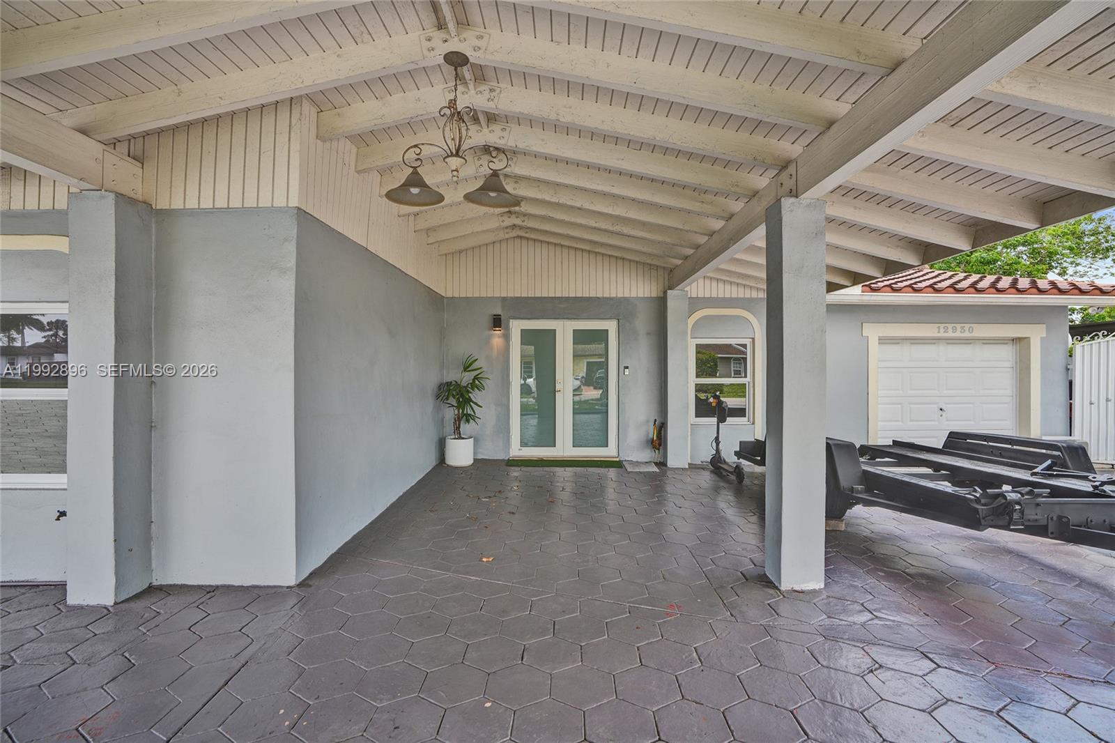 WINSTON PARK UNIT 1 - Residential