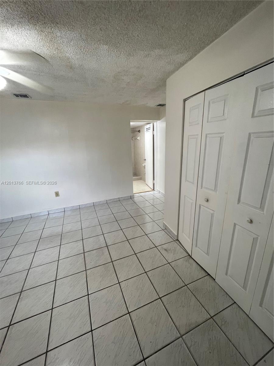 WESTWOOD LAKE 2ND ADDN - Residential Lease