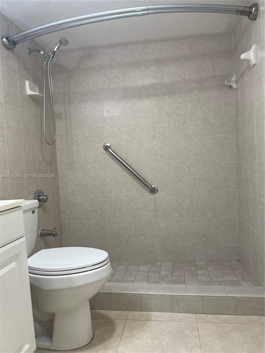 WESTWOOD LAKE 2ND ADDN - Residential Lease