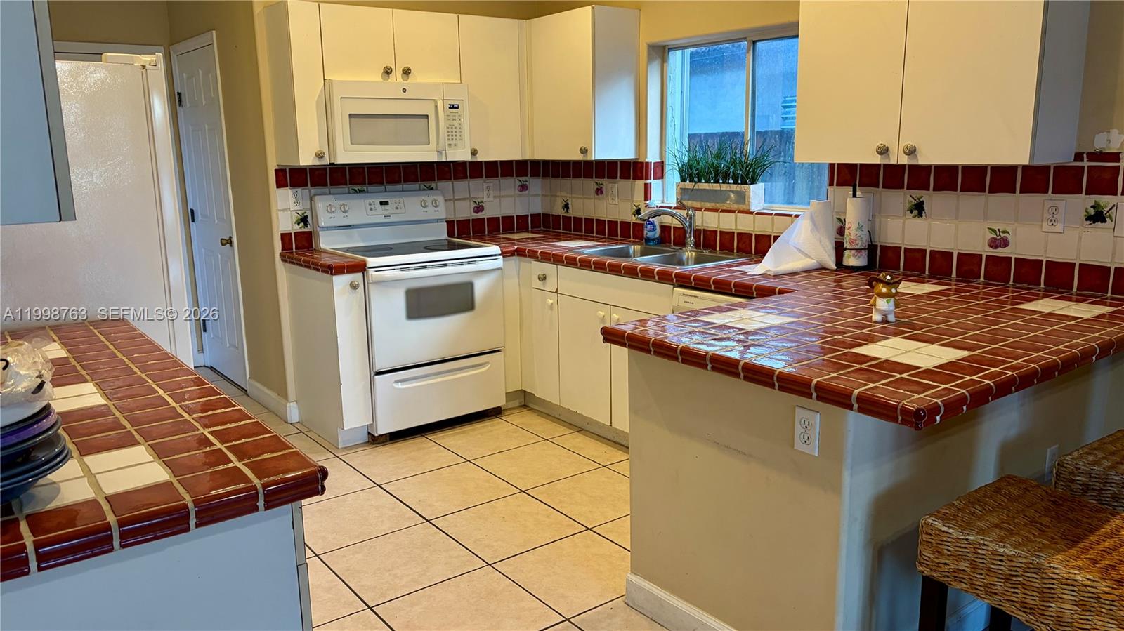 CARIBE AT BONITA LAKES - Residential Lease