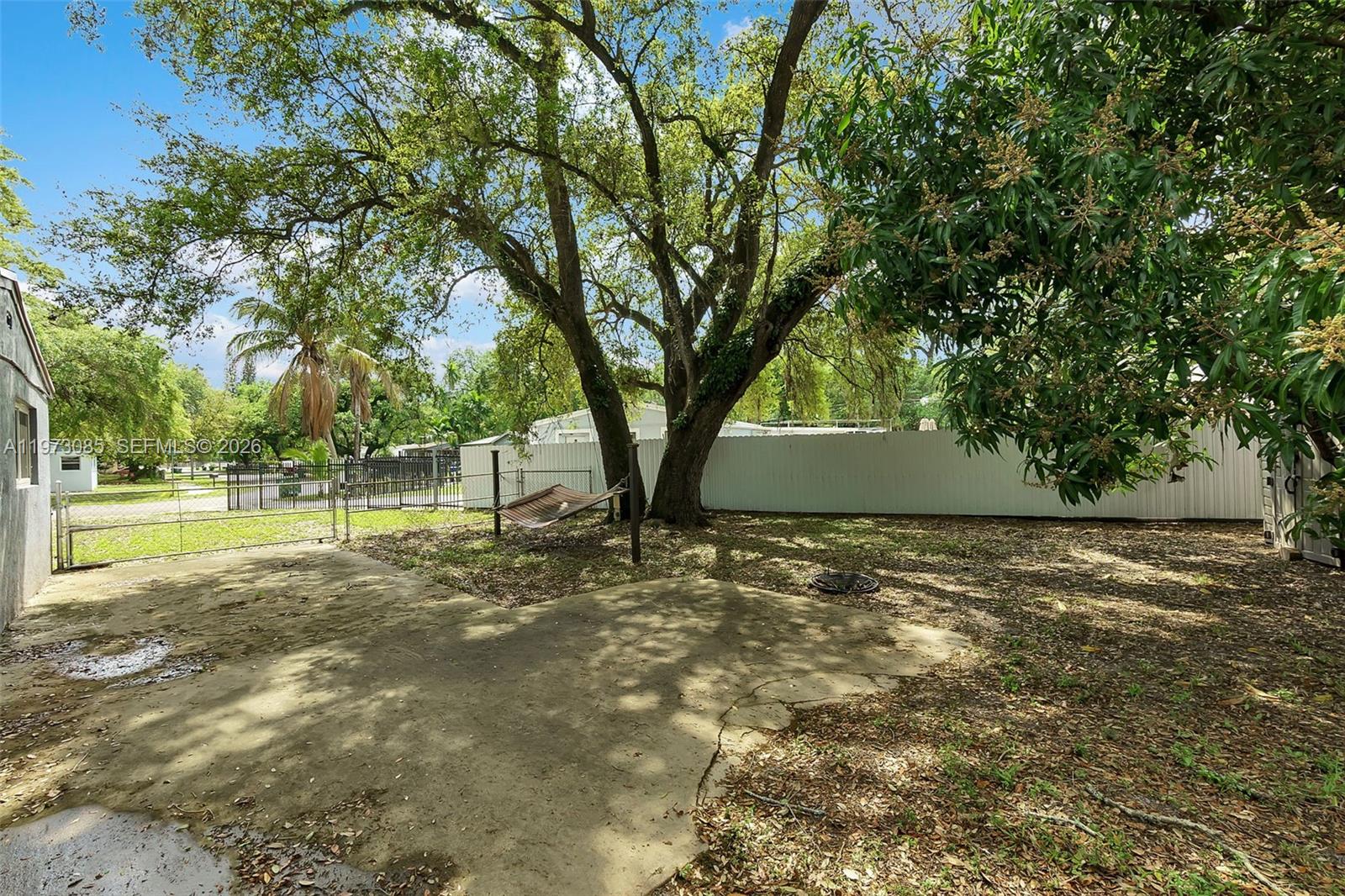 WESTWOOD MANOR ESTATES 1S - Residential