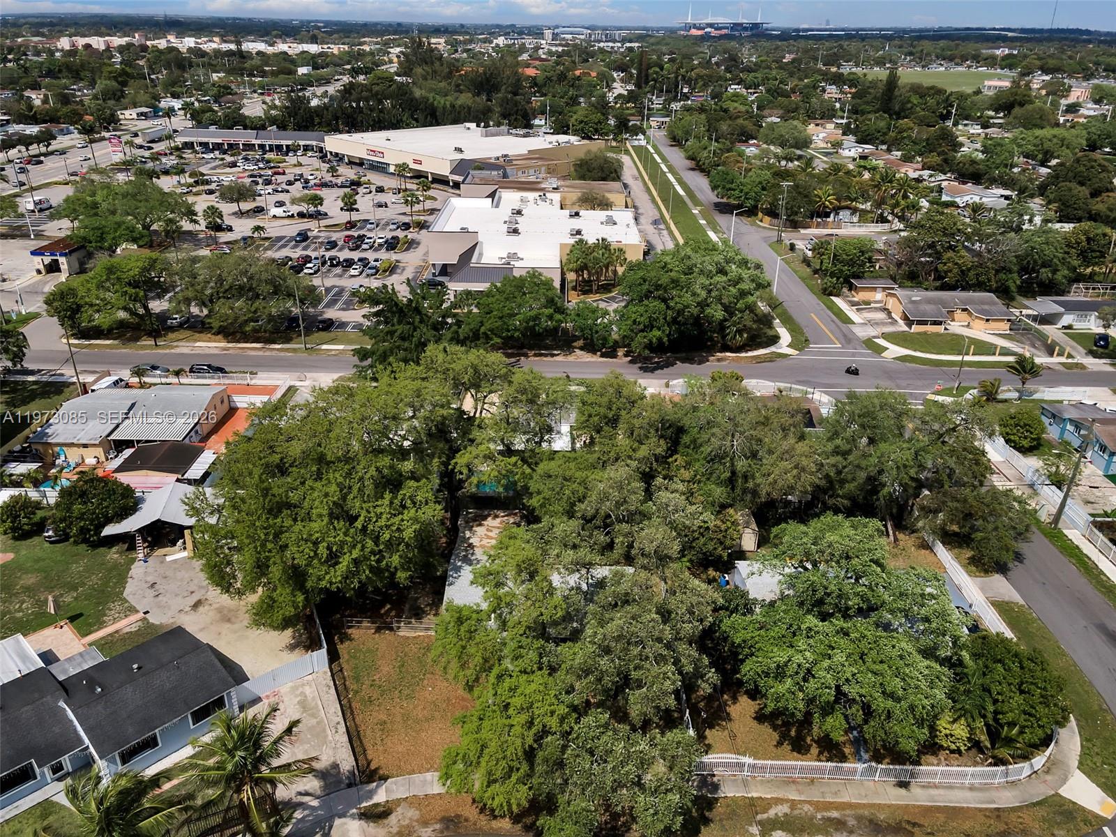 WESTWOOD MANOR ESTATES 1S - Residential