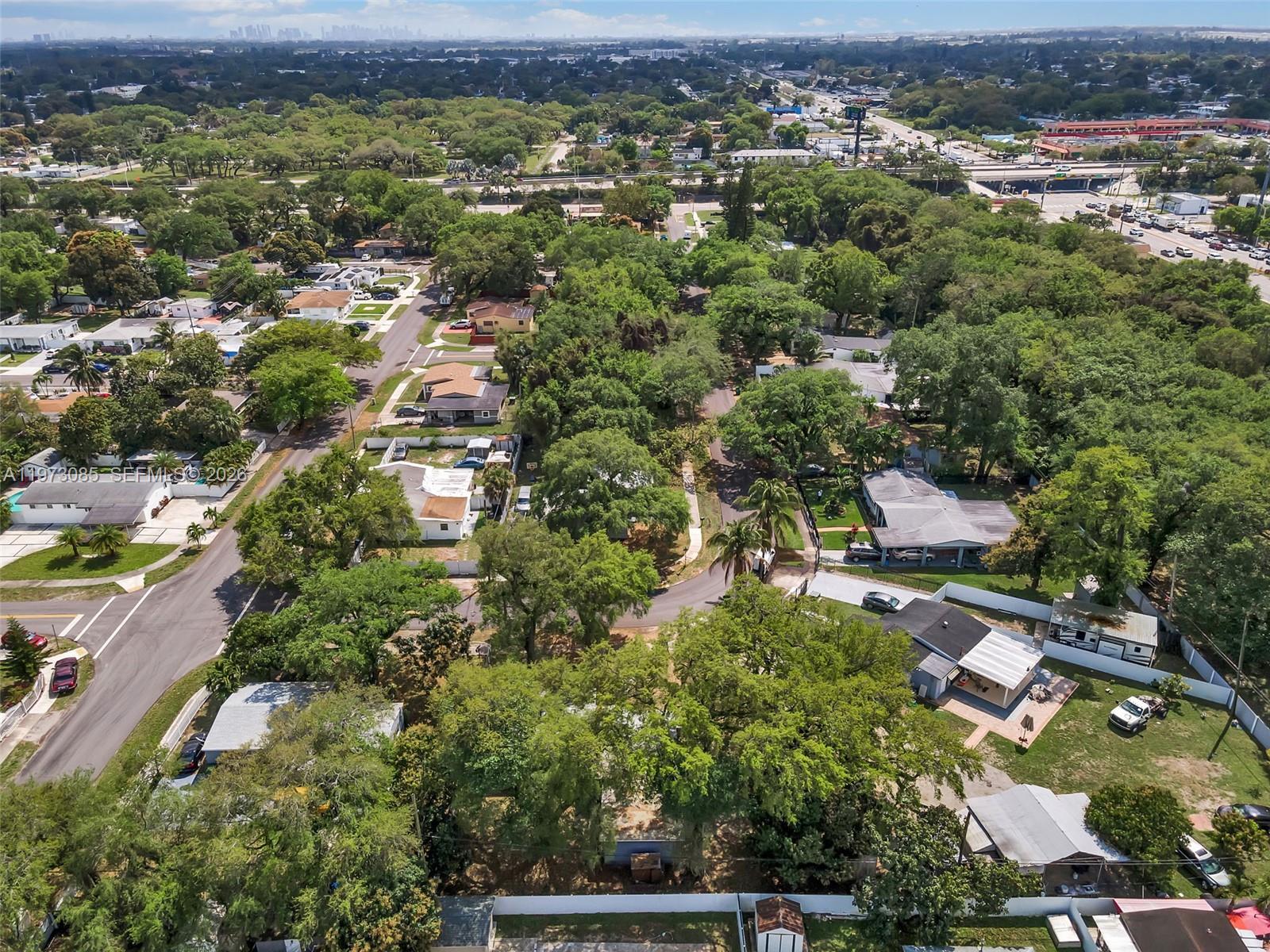 WESTWOOD MANOR ESTATES 1S - Residential