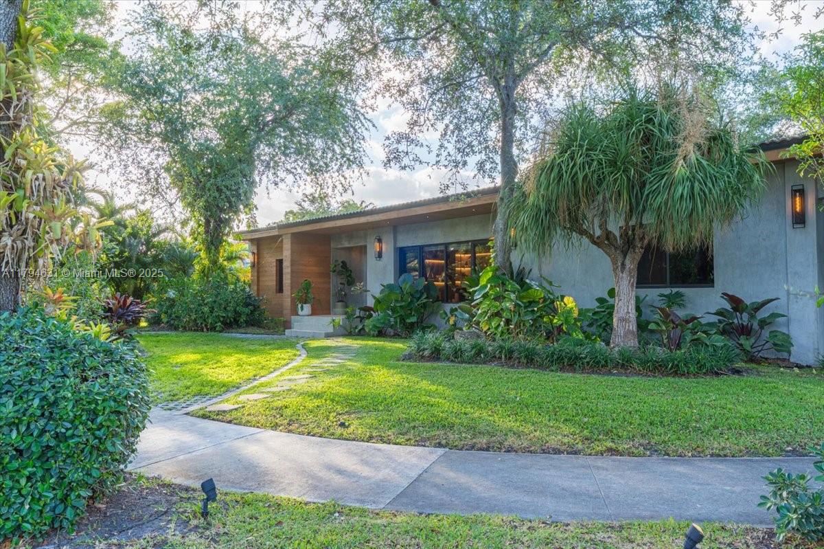 105 NW 92nd St