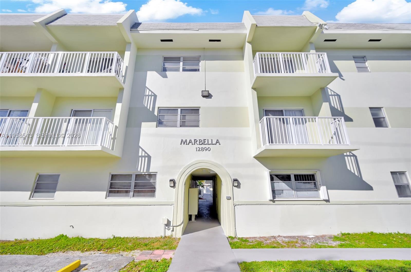 12890 NE 8th Ave 208