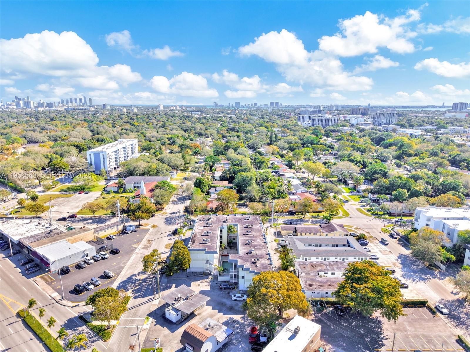 MARBELLA CONDO - Residential