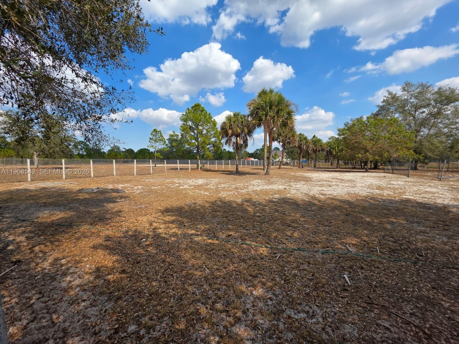 MONTURA SOUTH HALF - Residential