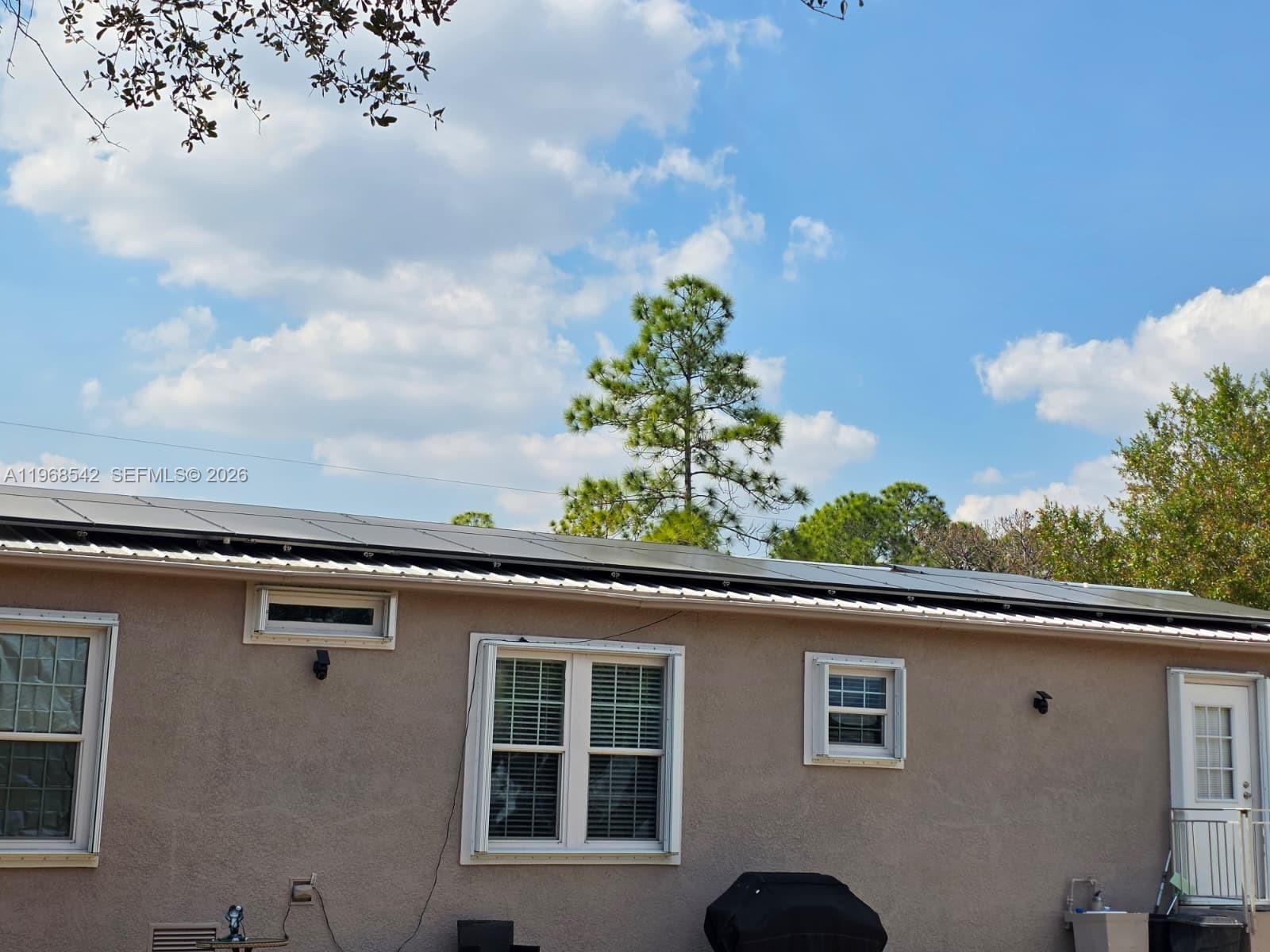 MONTURA SOUTH HALF - Residential