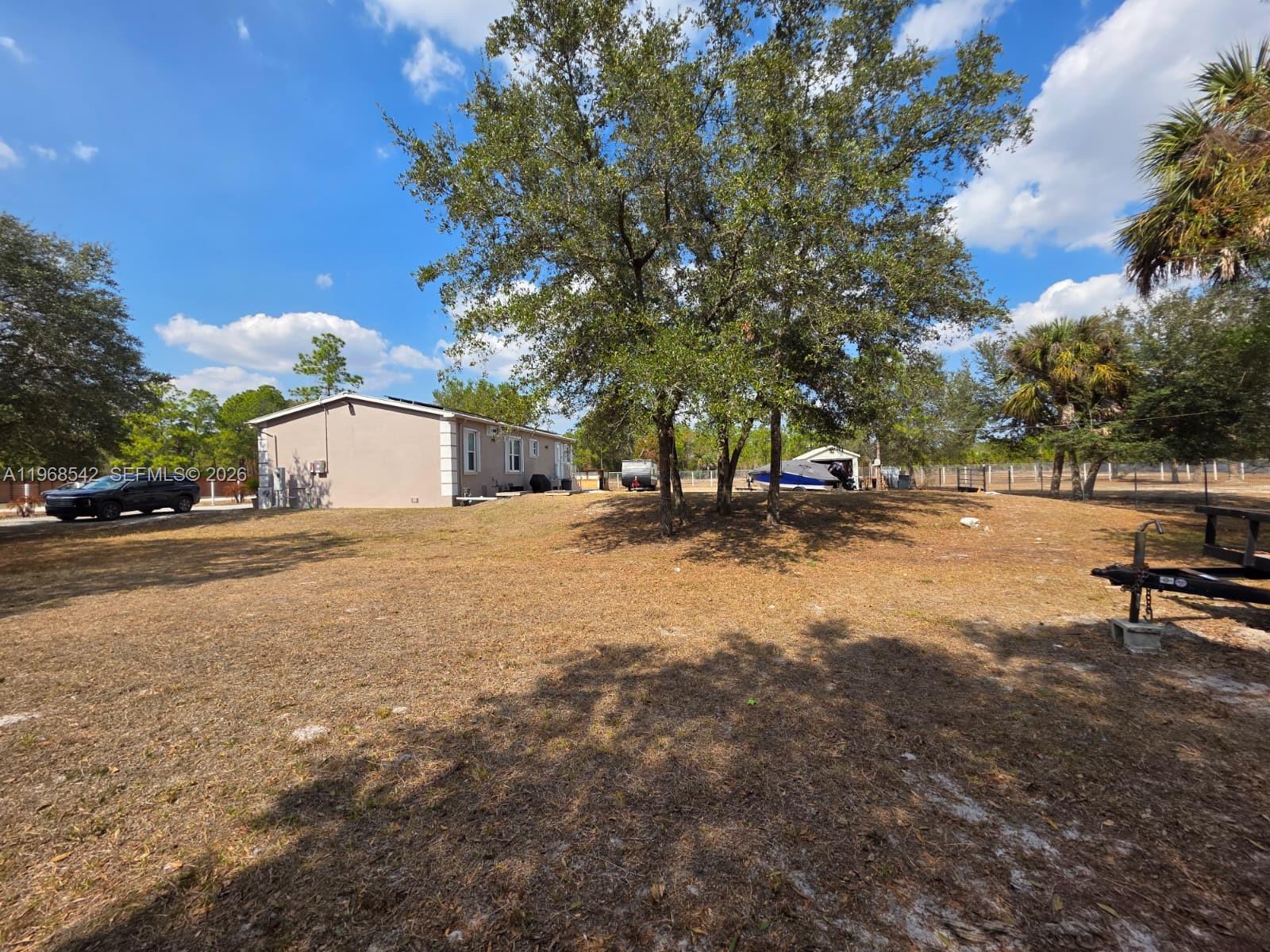 MONTURA SOUTH HALF - Residential