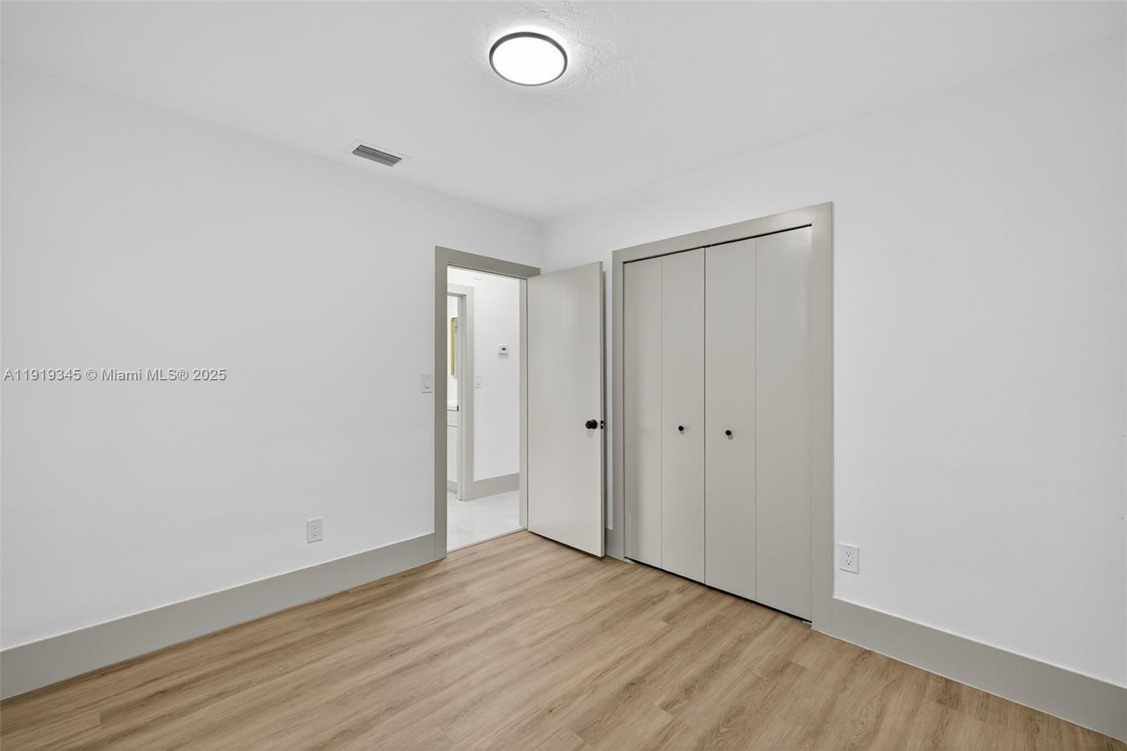 8TH ADDN TO RICHMOND HEIG - Residential