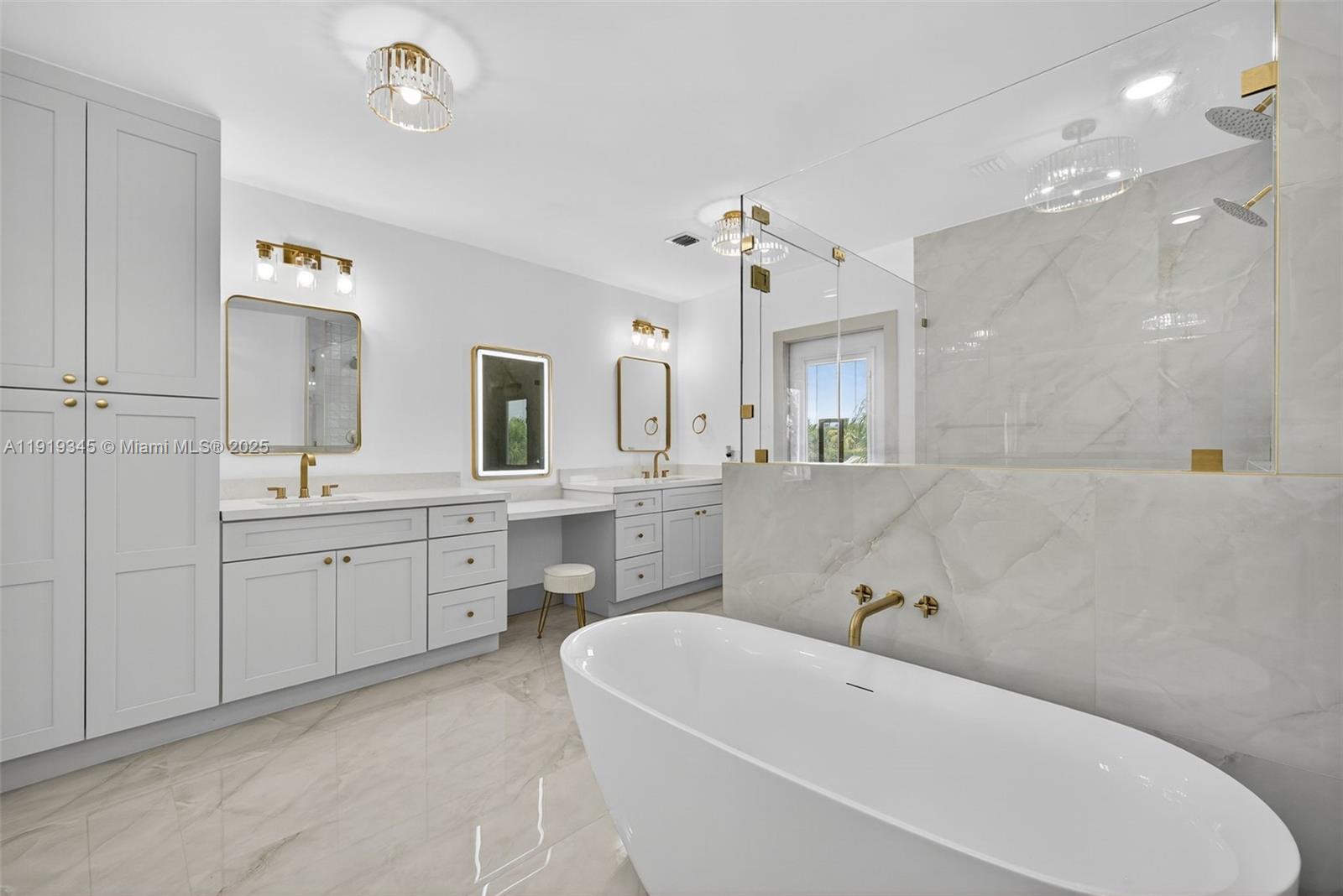 8TH ADDN TO RICHMOND HEIG - Residential