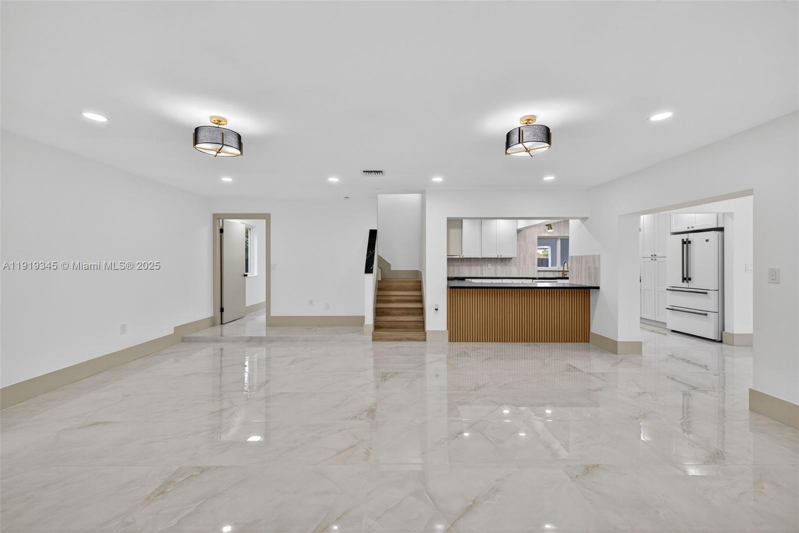 8TH ADDN TO RICHMOND HEIG - Residential