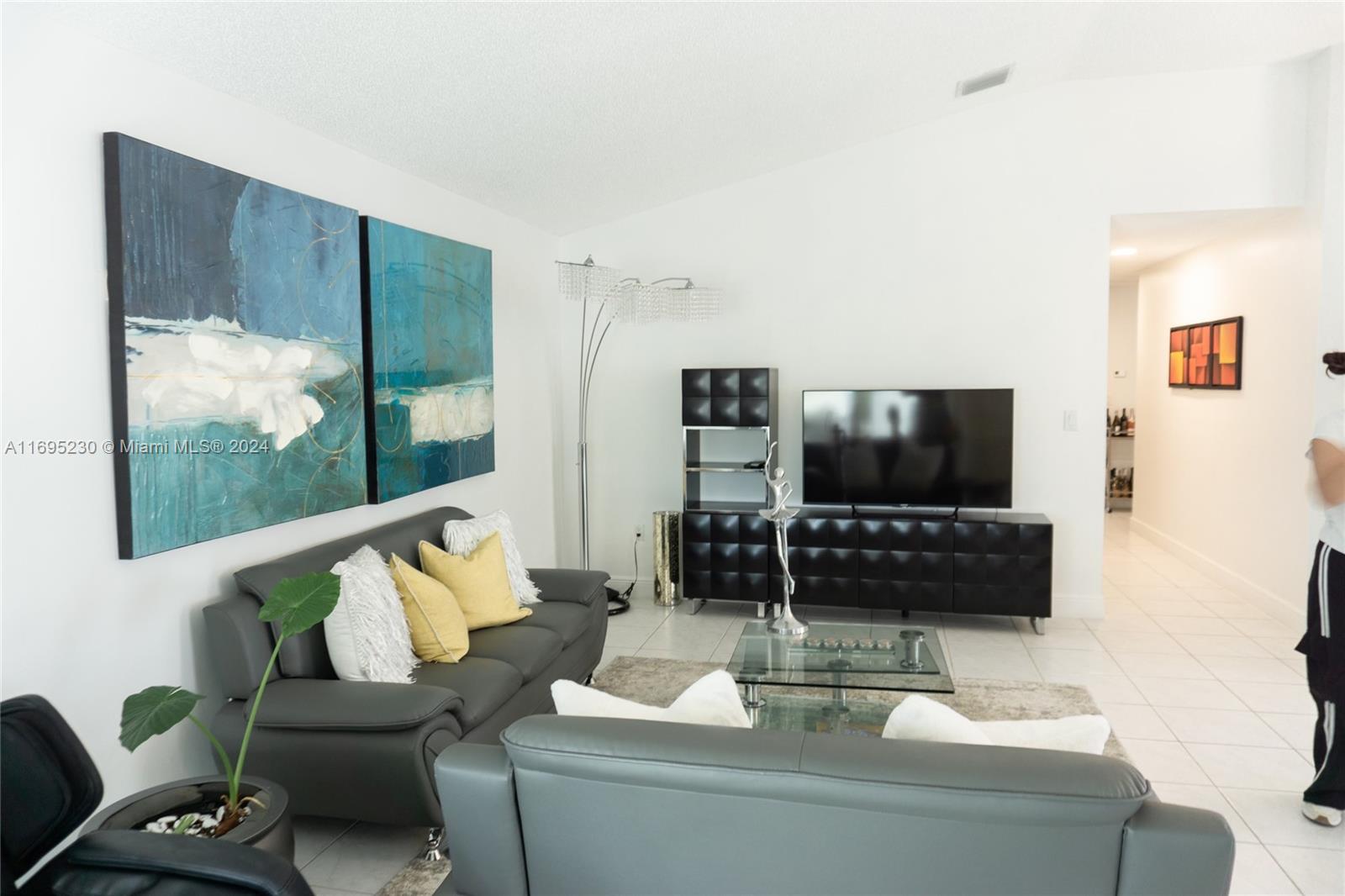 MONTERREY 6TH ADDN - Residential
