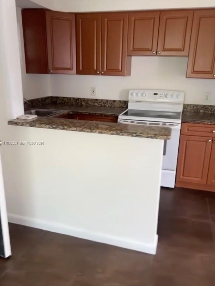 View photos, virtual tours, details... 520 NE 82nd Ter 7