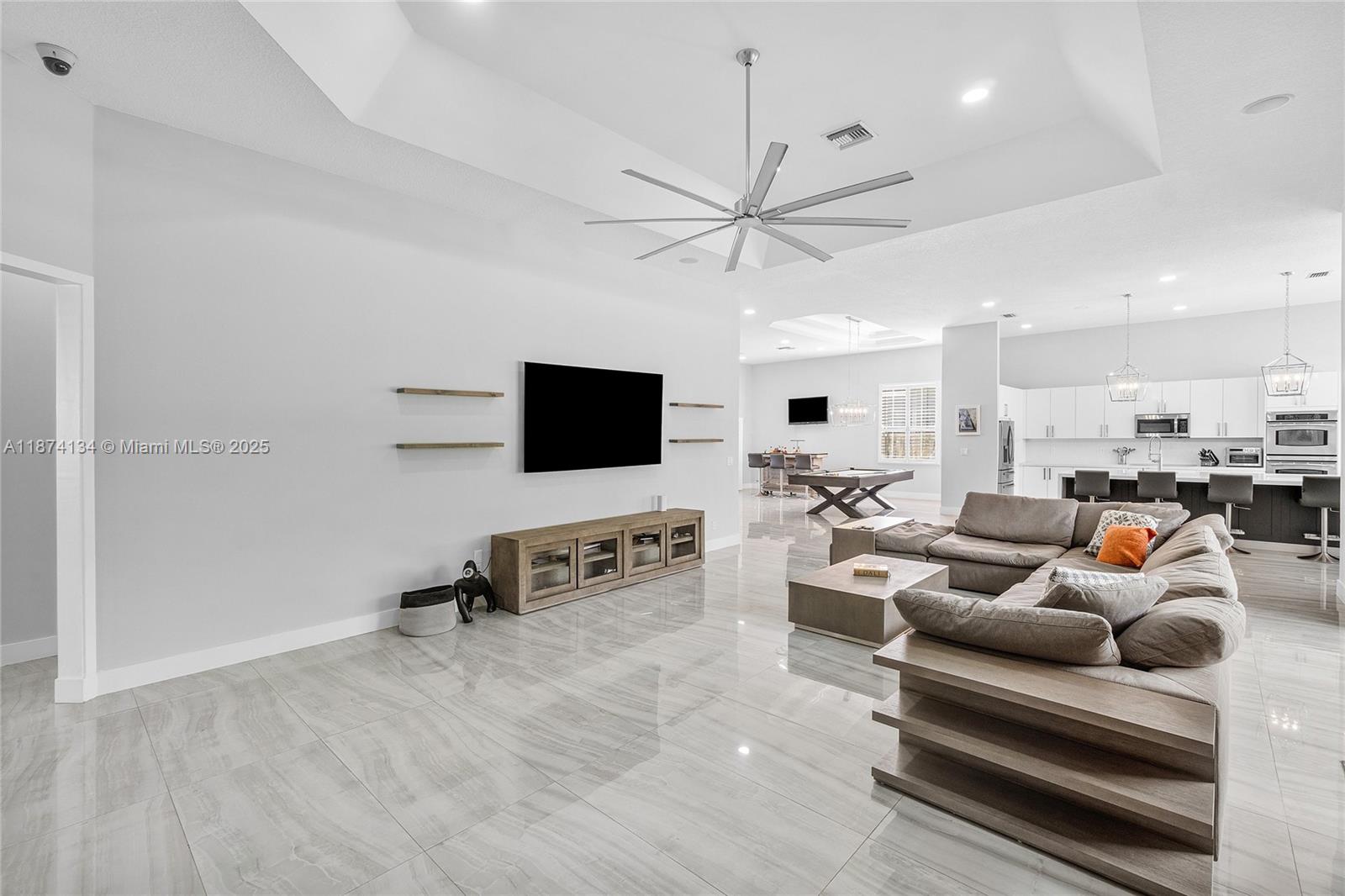 KENSINGTON NORTH - Residential