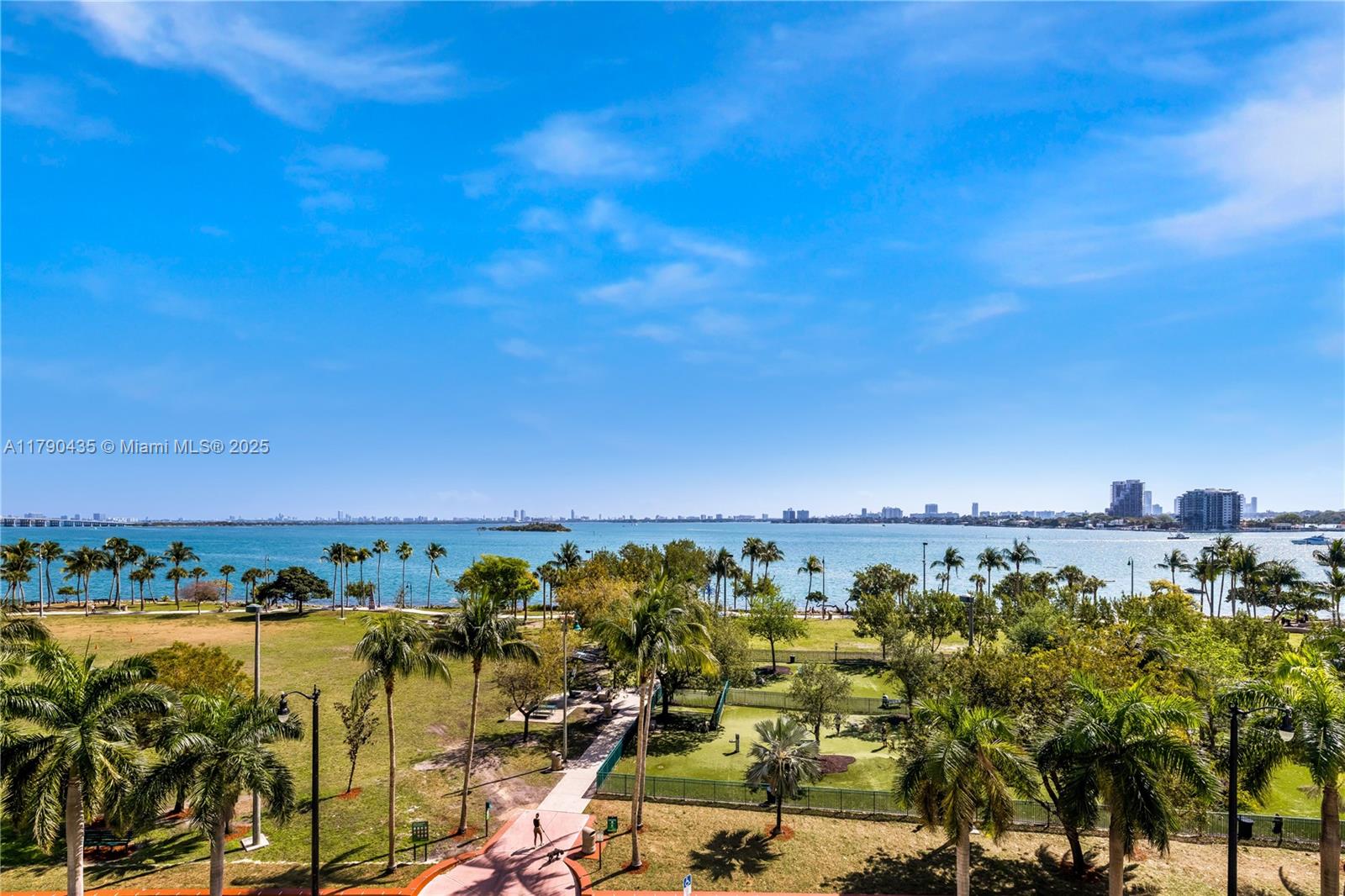 1800 N Bayshore Dr 509