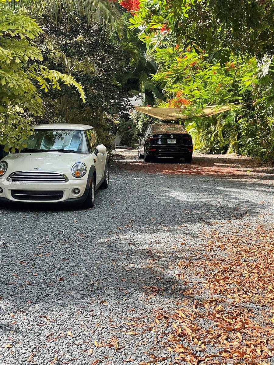 GRIFFING BISCAYNE PARK ES - Residential Income