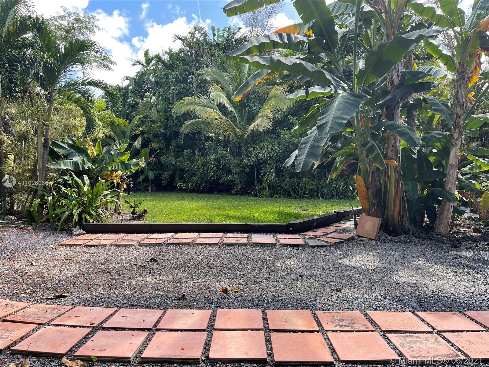 GRIFFING BISCAYNE PARK ES - Residential Income