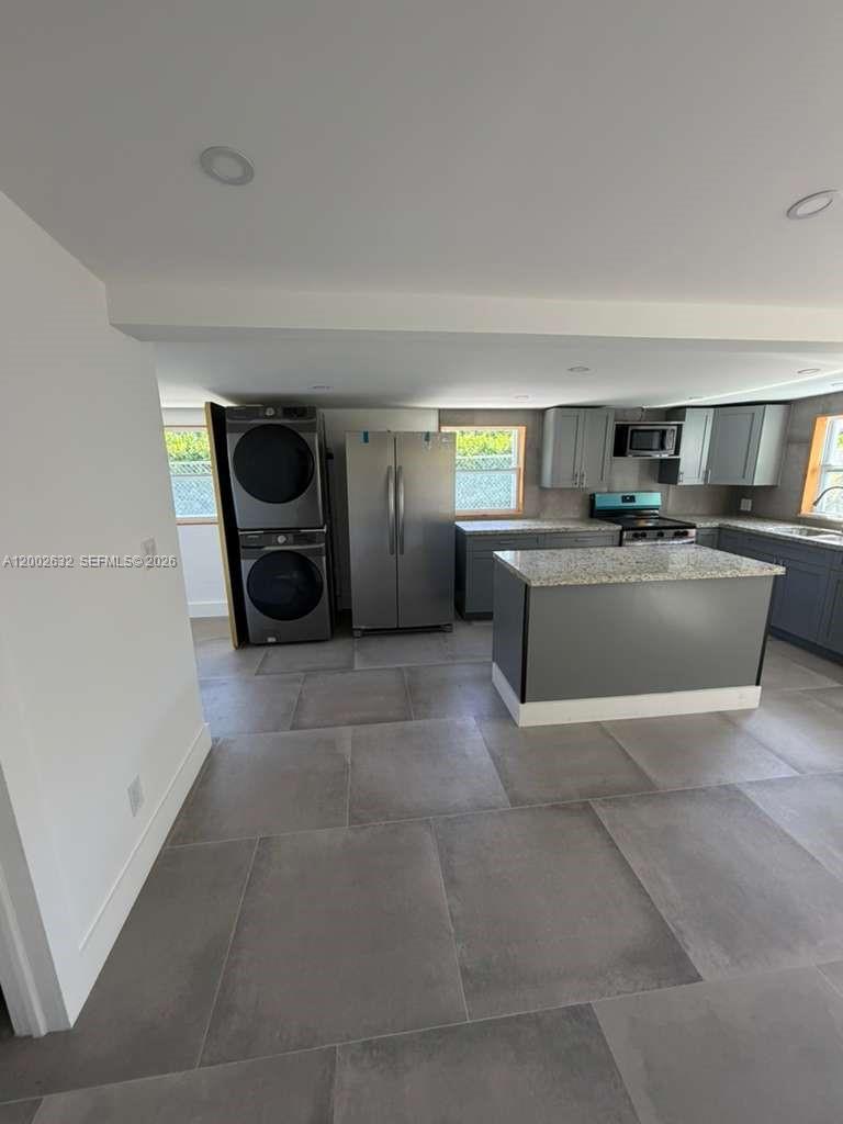 BISC GARDENS SEC H PART 1 - Residential Lease