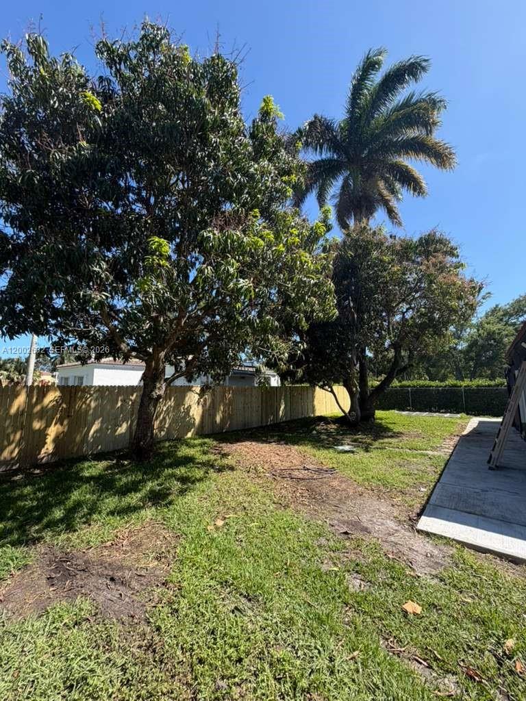 BISC GARDENS SEC H PART 1 - Residential Lease