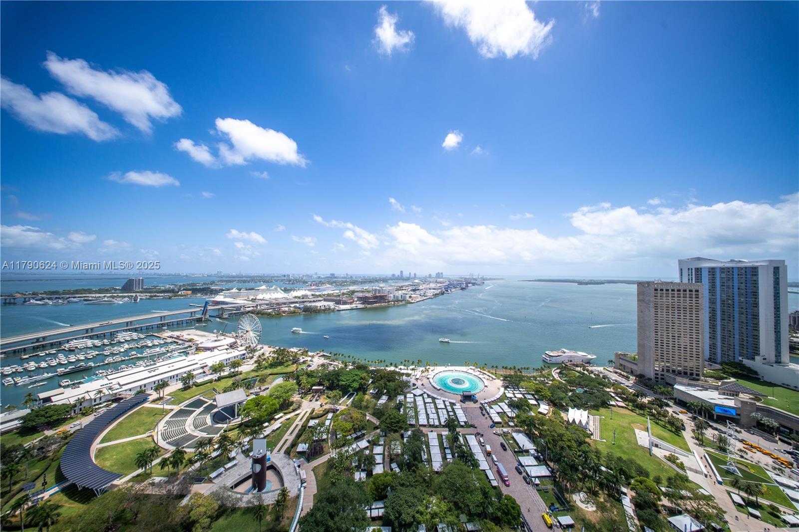 50 Biscayne Blvd 4004