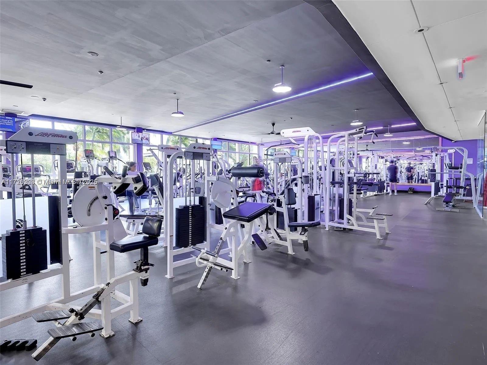 MIRADOR 1000 CONDO - Residential