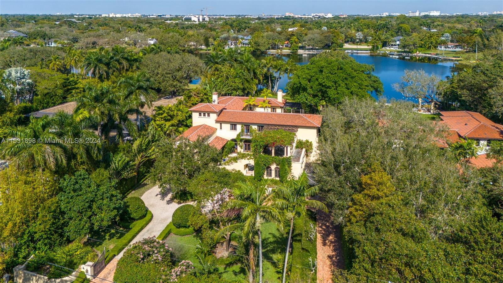 HAMMOCK LAKE NO 2 - Residential