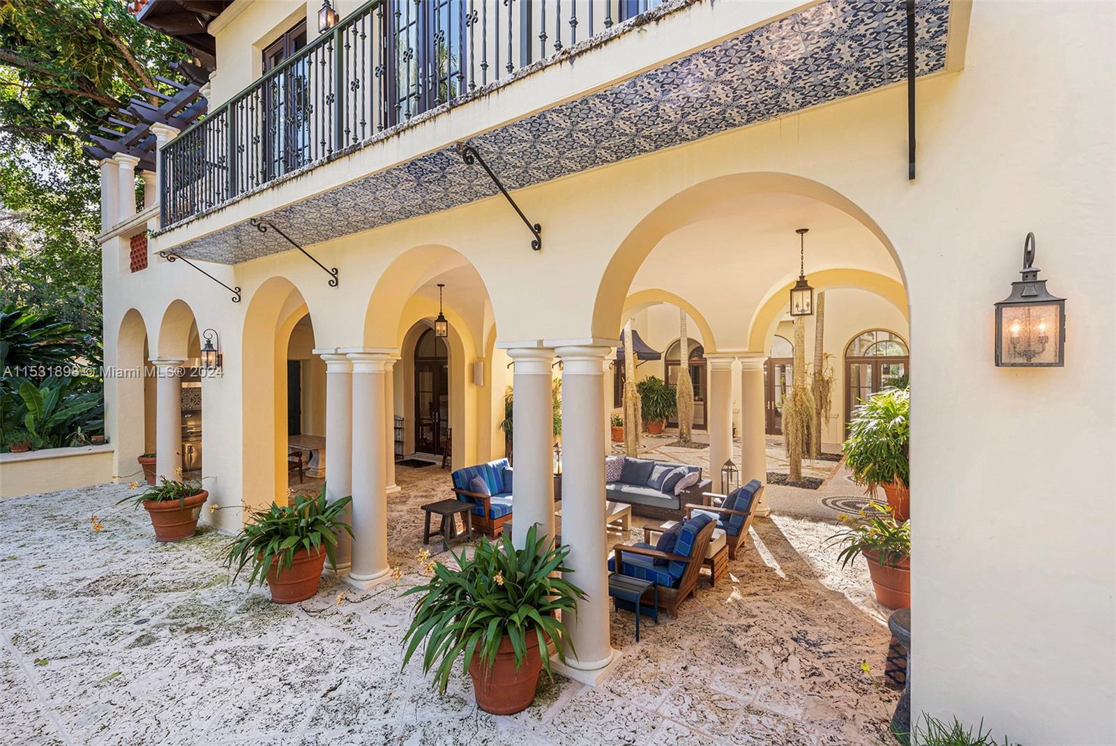 HAMMOCK LAKE NO 2 - Residential