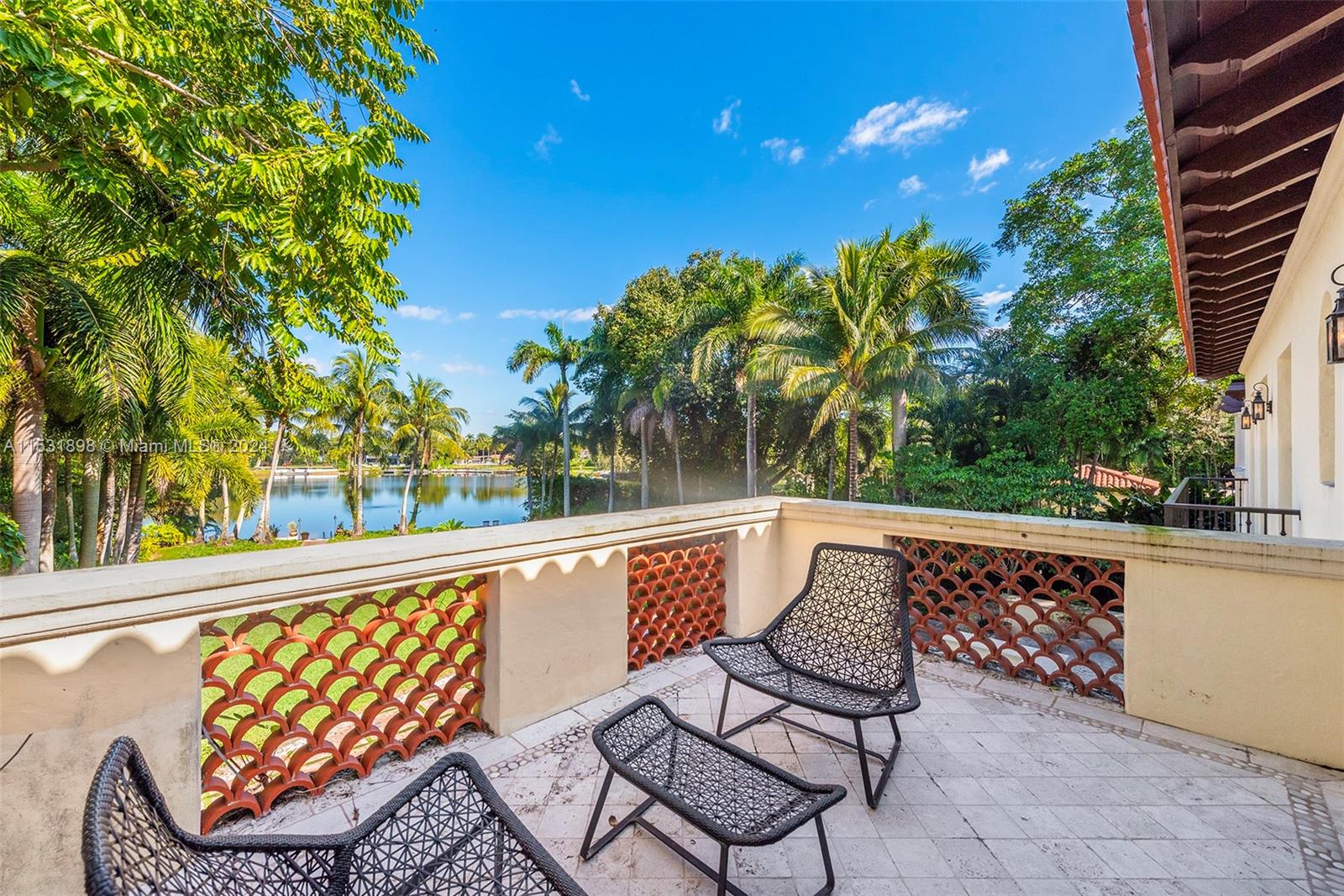 HAMMOCK LAKE NO 2 - Residential