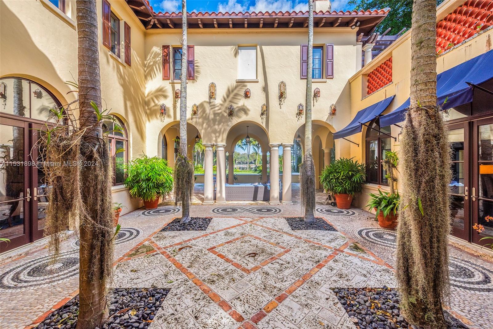 HAMMOCK LAKE NO 2 - Residential