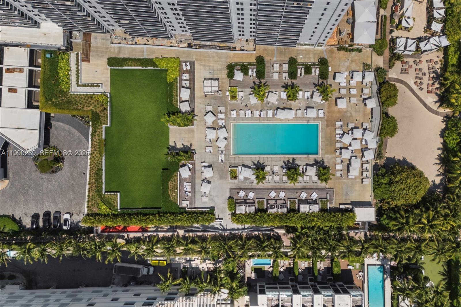 RONEY PALACE CONDO - Residential