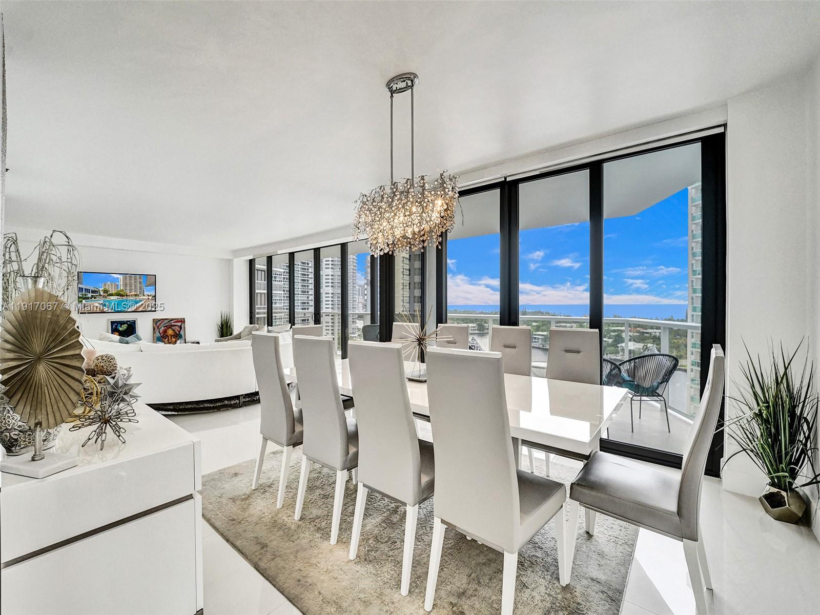 HAMPTONS WEST CONDO - Residential Lease