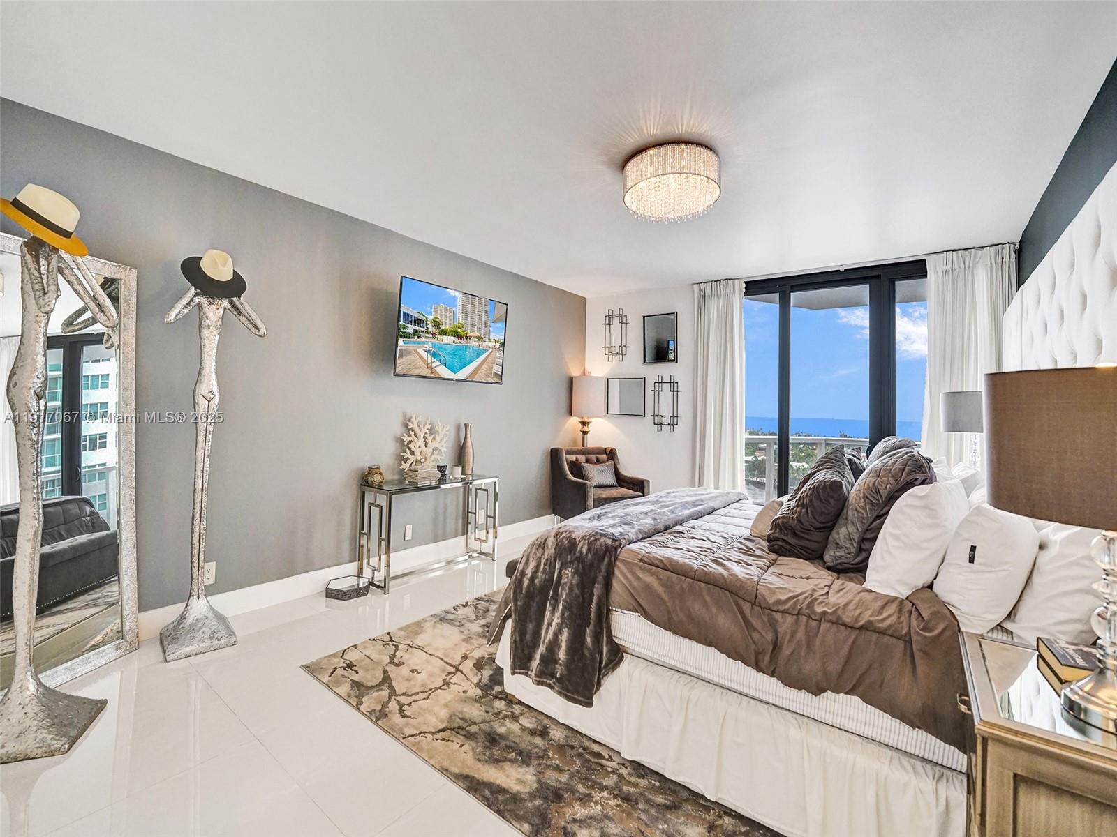 HAMPTONS WEST CONDO - Residential Lease