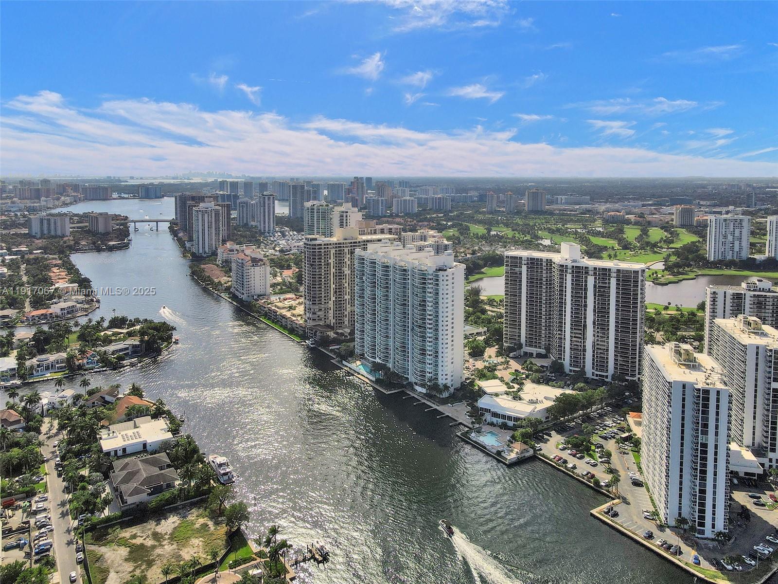 HAMPTONS WEST CONDO - Residential Lease