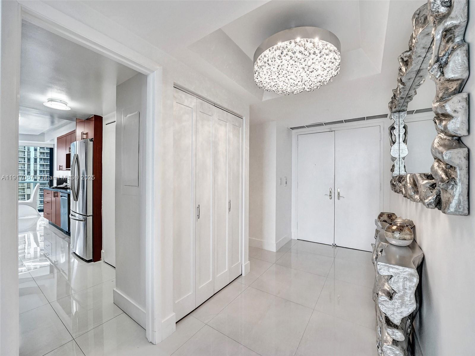 HAMPTONS WEST CONDO - Residential Lease